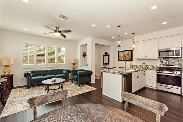 31232 Via Nubes, Temecula, California 92592