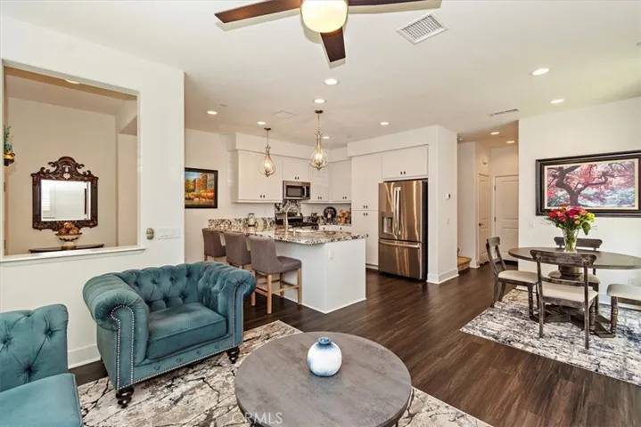 31232 Via Nubes, Temecula, California 92592