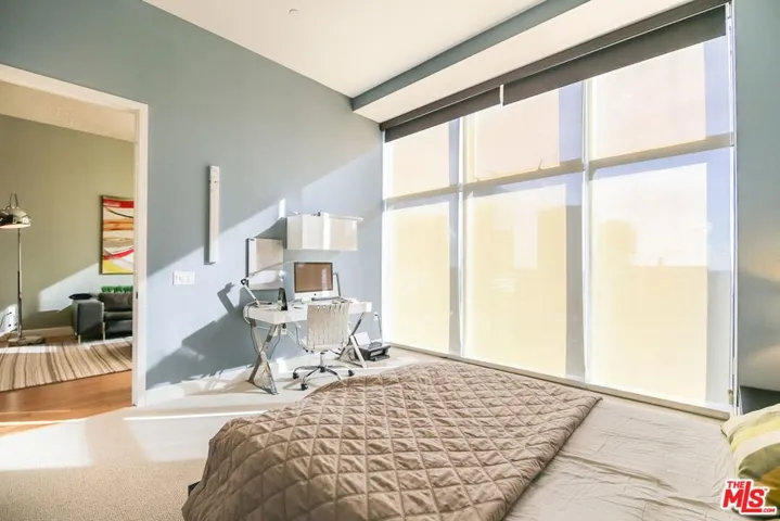 3223 W 6th Street 805, Los Angeles, California 90020