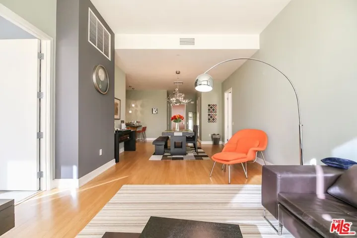 3223 W 6th Street 805, Los Angeles, California 90020