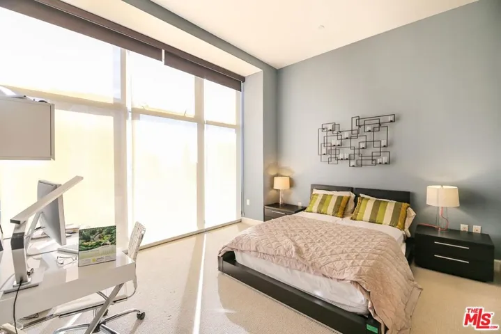 3223 W 6th Street 805, Los Angeles, California 90020