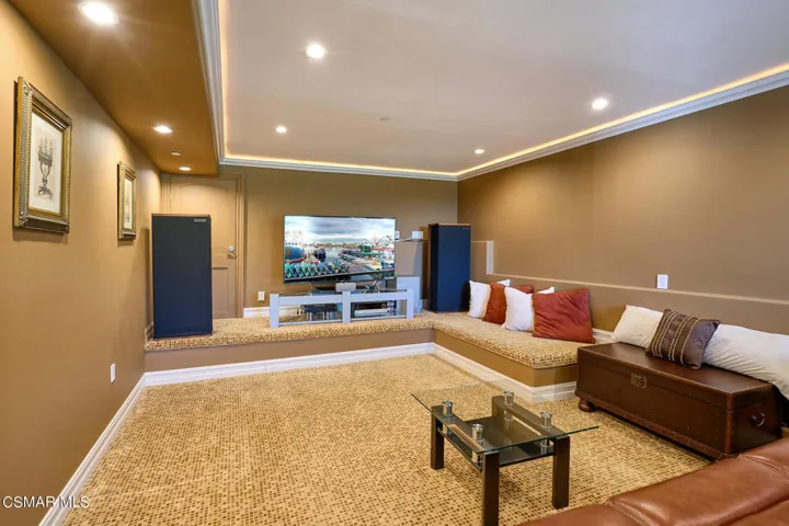 470 Helga Ct Thousand Oaks MLS_Dewing  (
