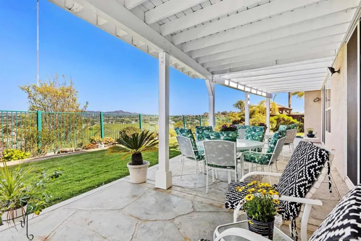 5213 Palmera Drive, Oceanside, California 92056