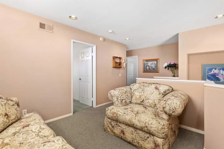 5213 Palmera Drive, Oceanside, California 92056