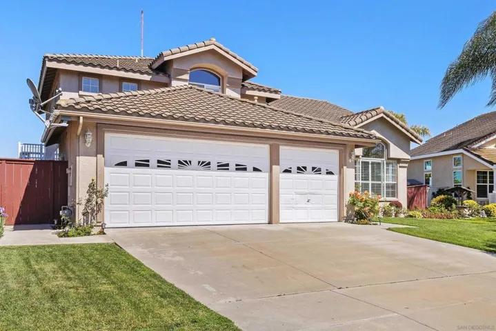 5213 Palmera Drive, Oceanside, California 92056
