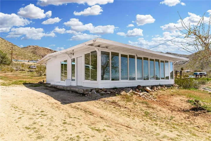 15223 Byron Drive, Apple Valley, California 92307