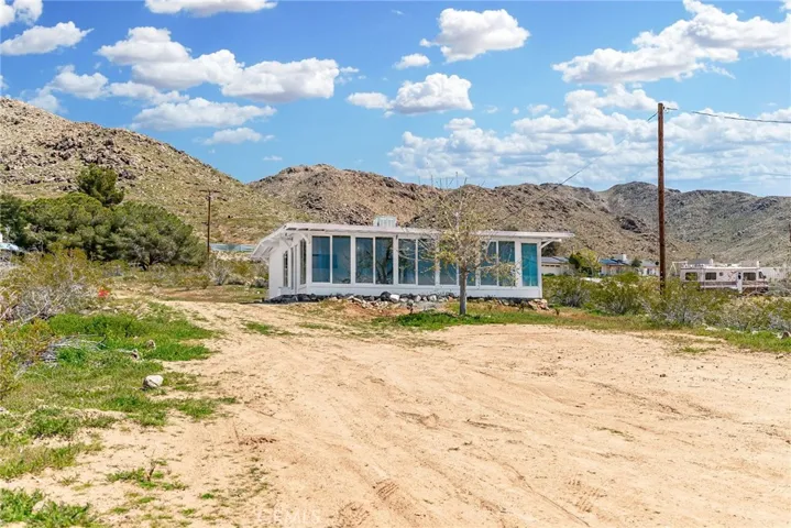 15223 Byron Drive, Apple Valley, California 92307
