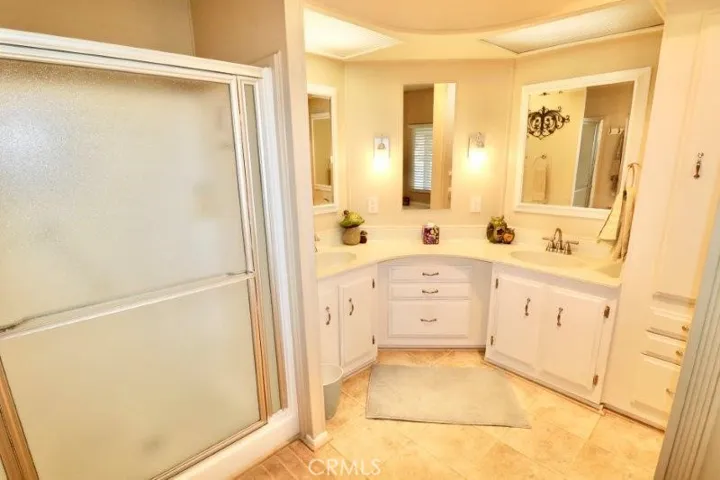 672 View Lake 174, Brea, California 92821