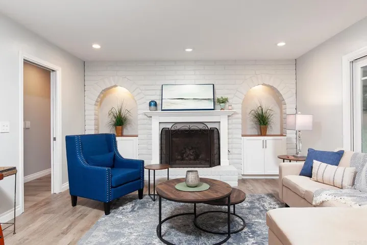 4874 Sunrise Valley Dr., El Cajon, California 92020
