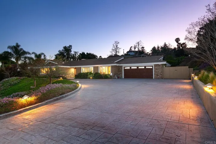4874 Sunrise Valley Dr., El Cajon, California 92020