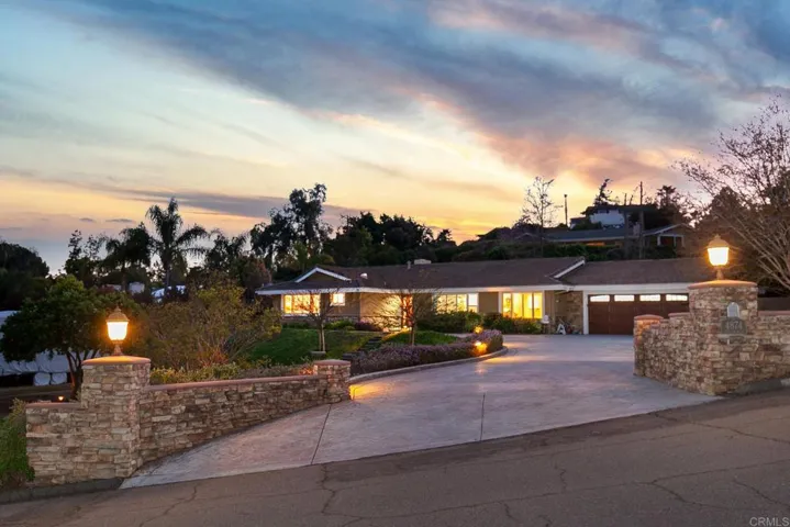 4874 Sunrise Valley Dr., El Cajon, California 92020