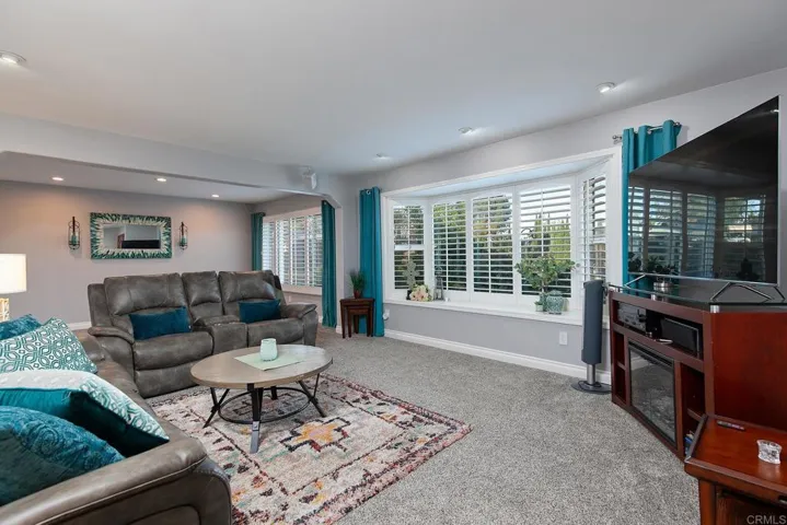 4874 Sunrise Valley Dr., El Cajon, California 92020