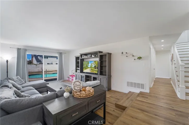 1401 E Adams Avenue, Orange, California 92867