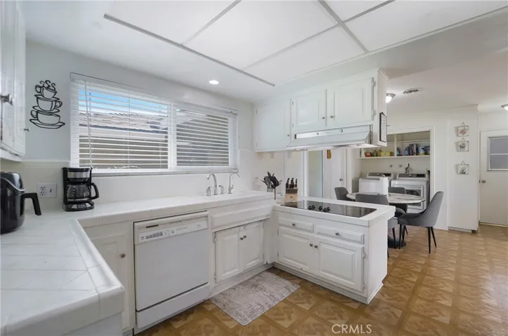 1401 E Adams Avenue, Orange, California 92867
