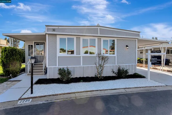 2220 Dalis, Concord, California 94520
