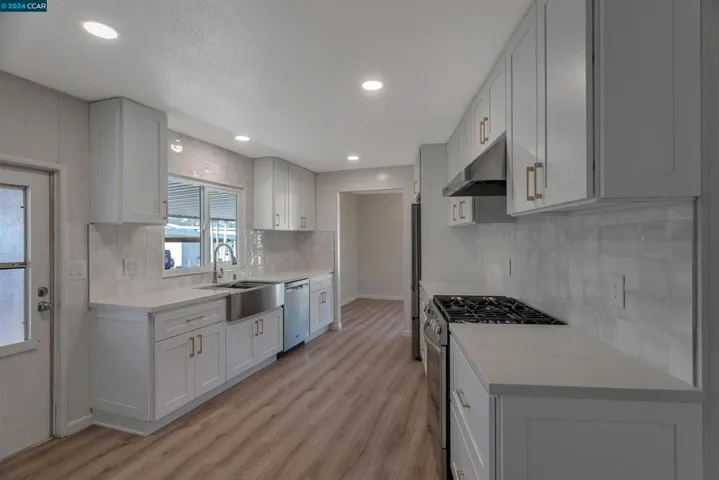 2220 Dalis, Concord, California 94520