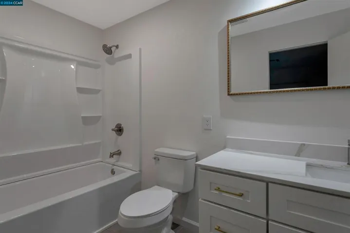 2220 Dalis, Concord, California 94520