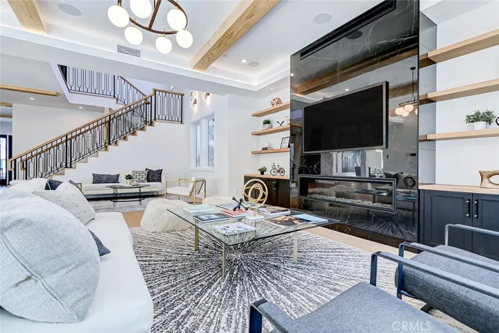 2220 Belmont Lane, Redondo Beach, California 90278