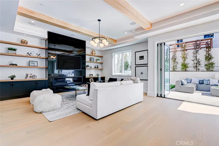 2220 Belmont Lane, Redondo Beach, California 90278