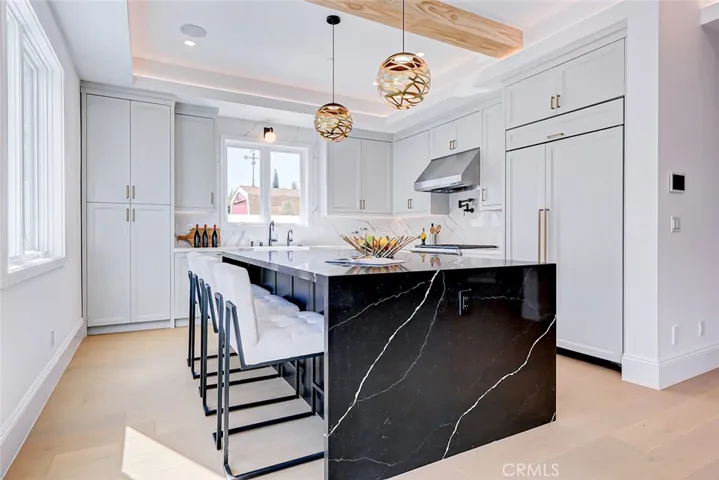 2220 Belmont Lane, Redondo Beach, California 90278