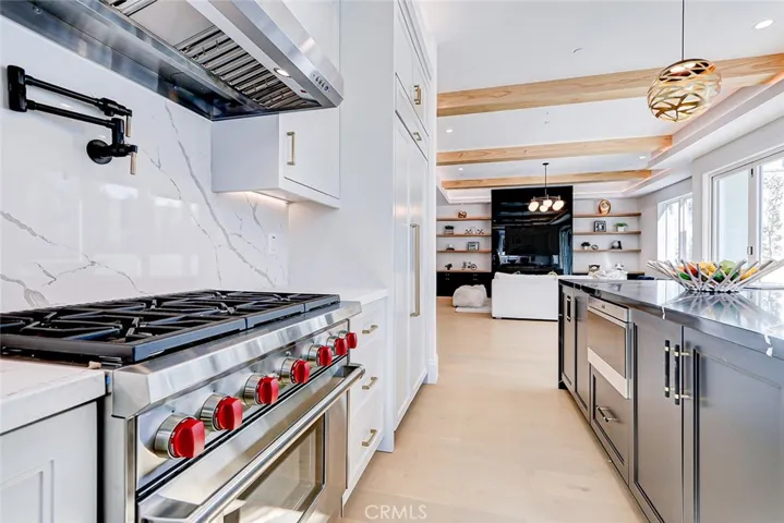 2220 Belmont Lane, Redondo Beach, California 90278