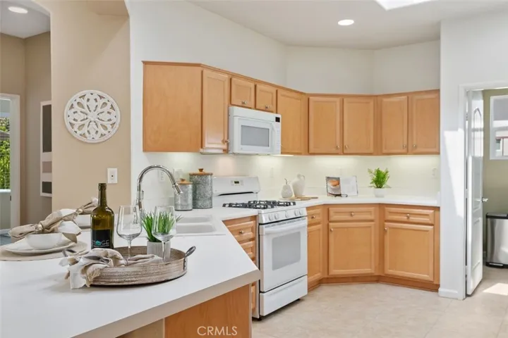 9123 Larkspur Drive, Corona, California 92883