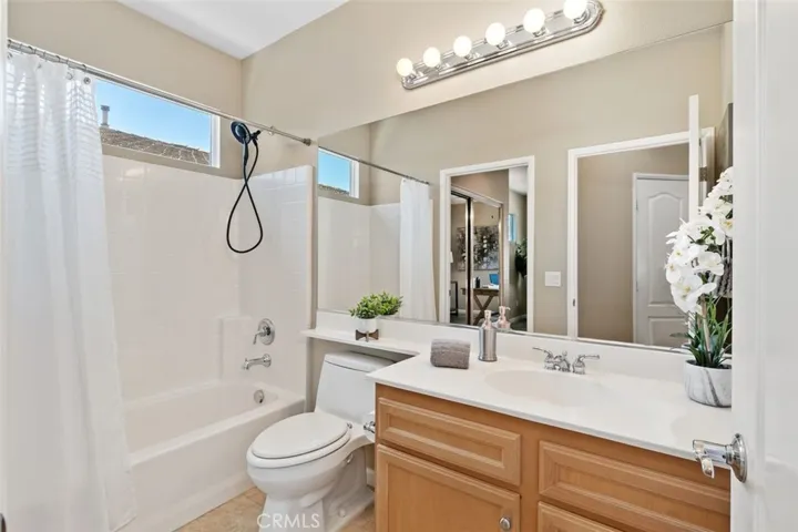 9123 Larkspur Drive, Corona, California 92883