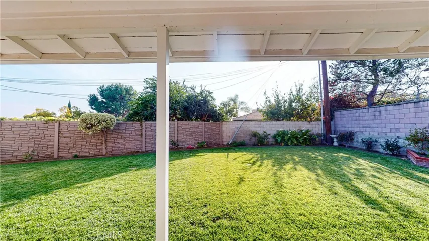 BACKYARD PATIO VIEW TO LANDSCAPE