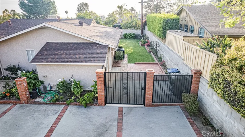 1125 Tropical Avenue, Pasadena, California 91107