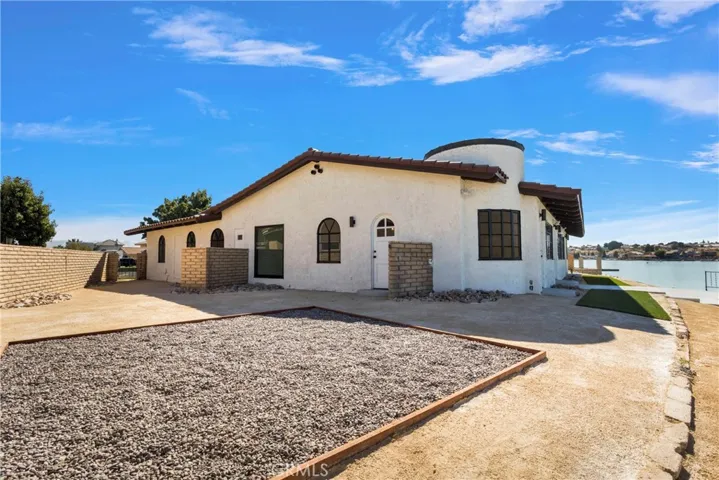 13598 Pyramid Drive, Victorville, California 92395