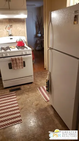 kitchen pic 2