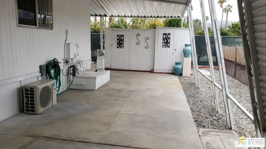 carport.shed