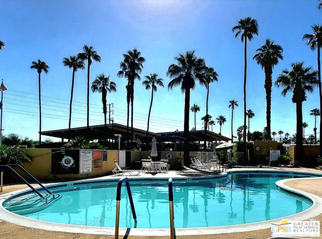 RP MHP community pool