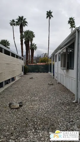 side yard