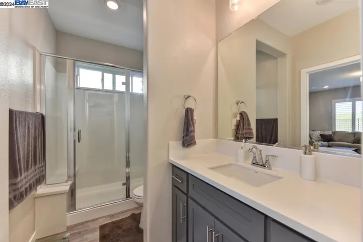 3389 Gopher Ridge Dr, Folsom, California 95630