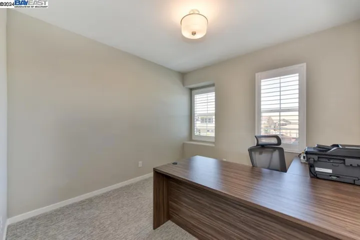 3389 Gopher Ridge Dr, Folsom, California 95630