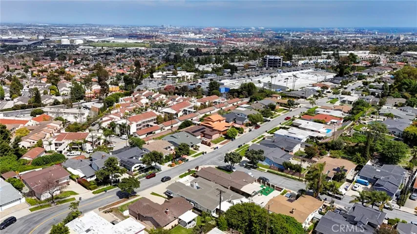 28635 Gunter Road, Rancho Palos Verdes, California 90275
