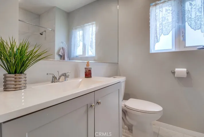28635 Gunter Road, Rancho Palos Verdes, California 90275