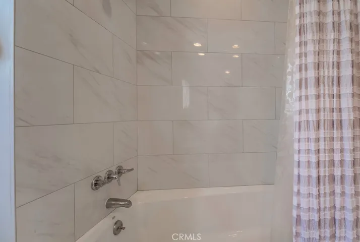 28635 Gunter Road, Rancho Palos Verdes, California 90275