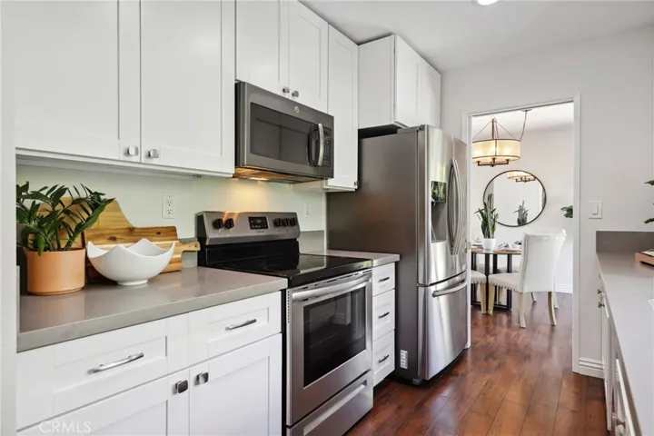 7 Riverstone 84, Irvine, California 92606