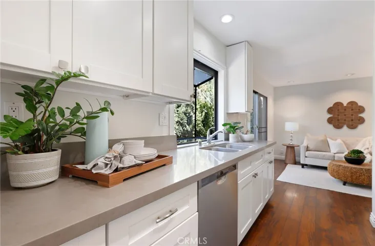 7 Riverstone 84, Irvine, California 92606