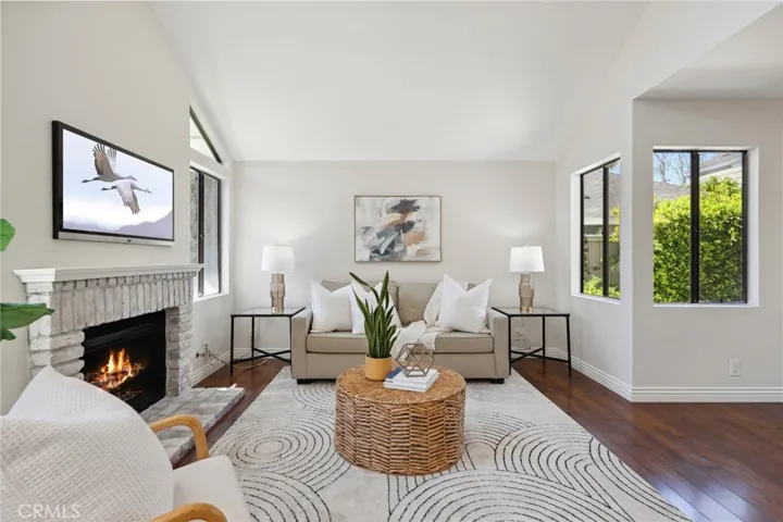 7 Riverstone 84, Irvine, California 92606