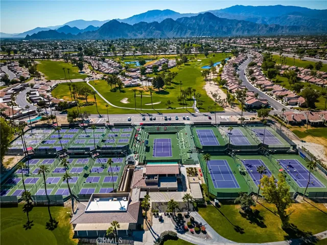 41824 Jupiter Hills Court 25-15, Palm Desert, California 92211
