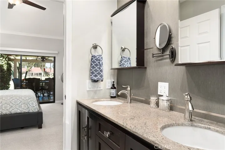 41824 Jupiter Hills Court 25-15, Palm Desert, California 92211