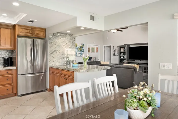 41824 Jupiter Hills Court 25-15, Palm Desert, California 92211