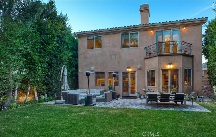 1636 Ruhland Avenue, Manhattan Beach, California 90266