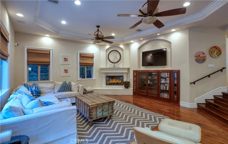 1636 Ruhland Avenue, Manhattan Beach, California 90266