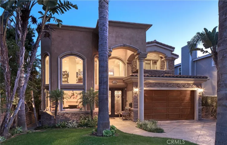 1636 Ruhland Avenue, Manhattan Beach, California 90266