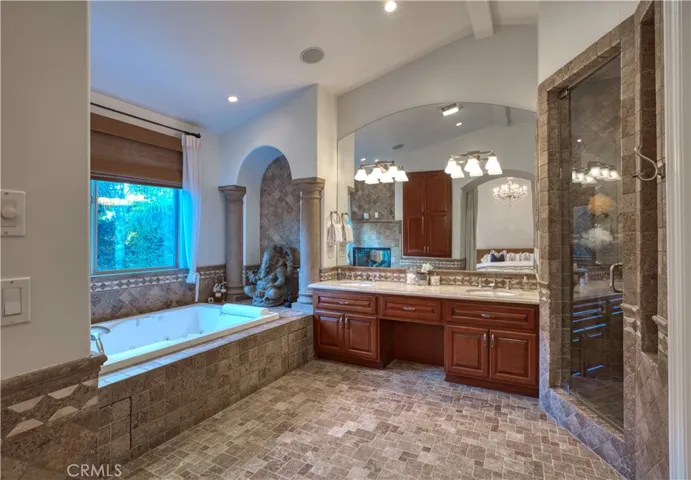 1636 Ruhland Avenue, Manhattan Beach, California 90266