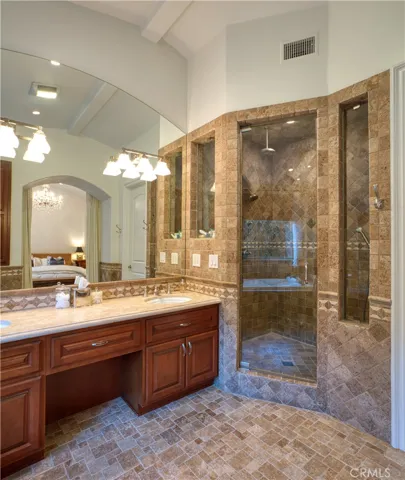 1636 Ruhland Avenue, Manhattan Beach, California 90266